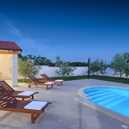 Zeus Holiday home Pula
