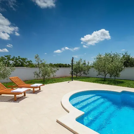Holiday home Zeus *