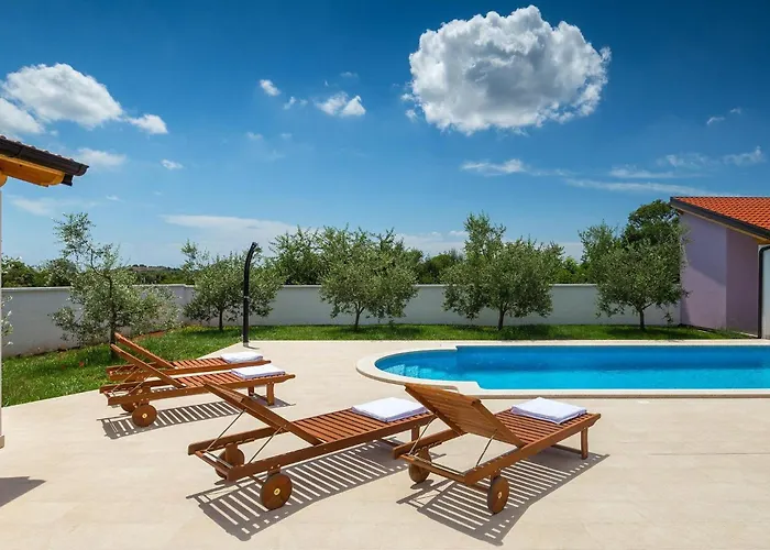 Semesterbostad Zeus *